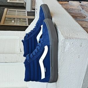 Vans Navy and White High-Top Wafflecup BMX Suede NWOT